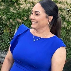 Meet your Posher, Roxanna